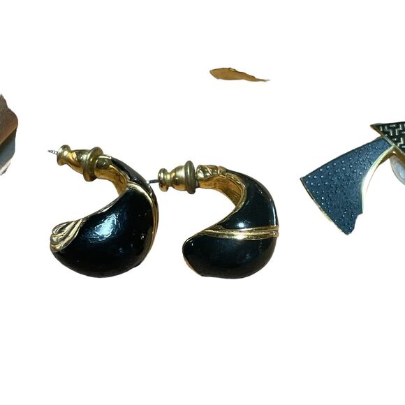 Vintage Jewelry Lot Of 8 Earrings Brooch Monet Skye Napier Gionvanni Trifari - Picture 5 of 13